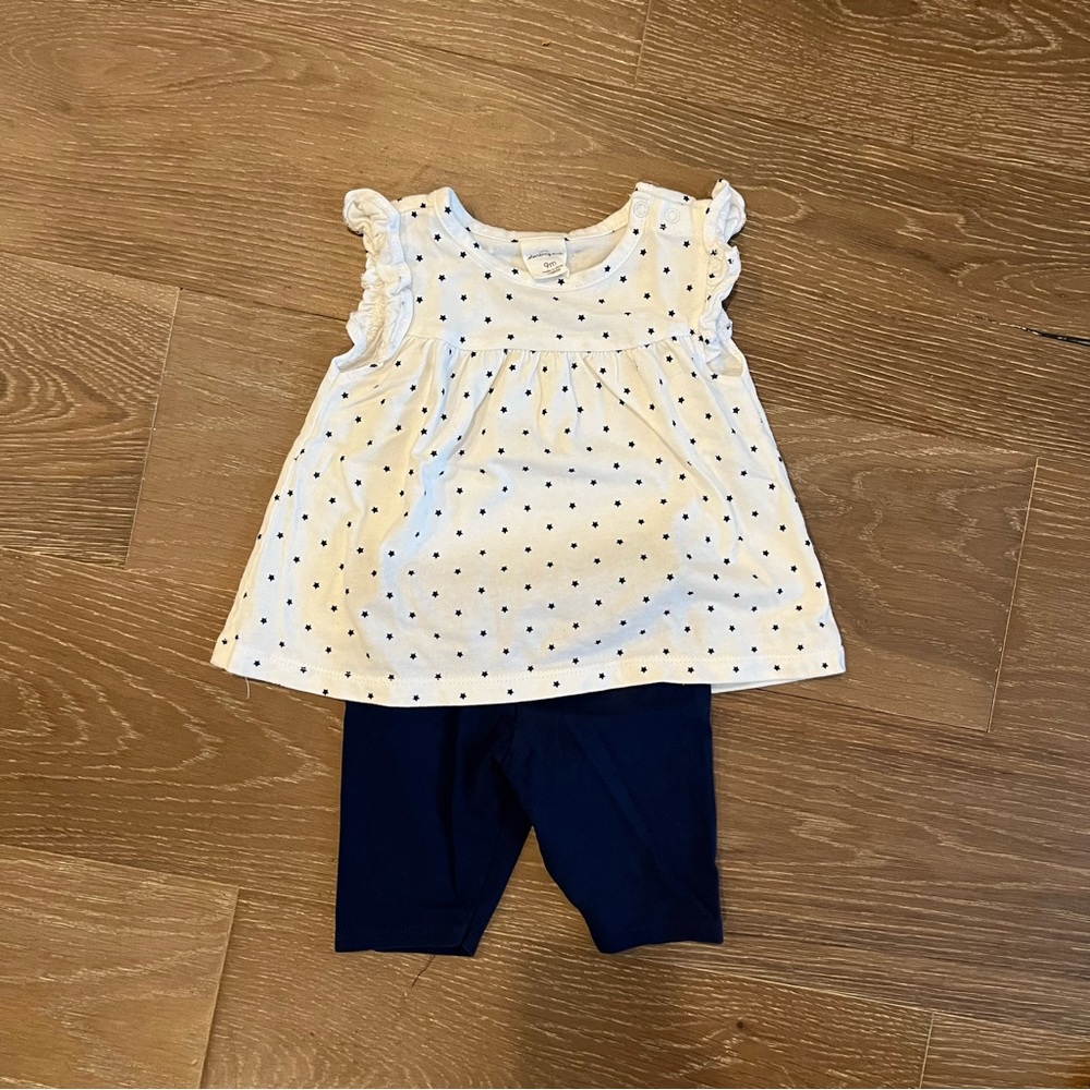 Starting Out White & Blue Stars and Navy Shorts 4th of July Baby Girl Size 9M